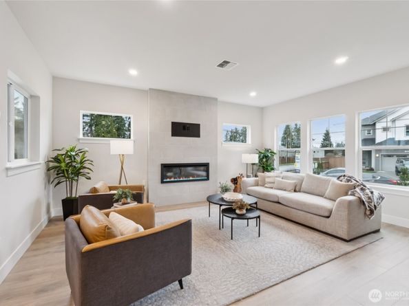 3123 194th Street SE, Bothell WA 98012