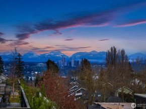 1810 E Mercer Street, Seattle WA 98112