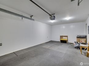 4423 Providence Point Place SE 2628, Issaquah WA 98029