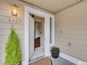 4423 Providence Point Place SE 2628, Issaquah WA 98029