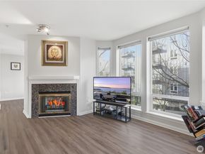 3028 Western Ave 110, Seattle WA 98121