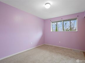 22819 126th Place SE, Kent WA 98031