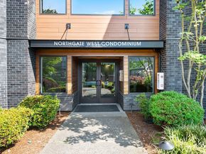 11300 1st Avenue NE 224, Seattle WA 98125