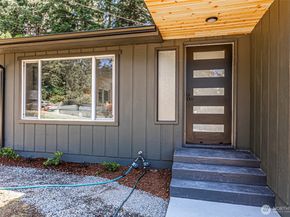 14224 180th Avenue SE, Renton WA 98059