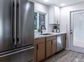 14224 180th Avenue SE, Renton WA 98059