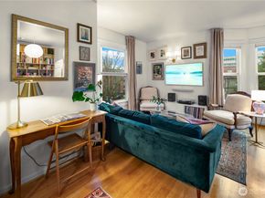 1732 15th Avenue 27, Seattle WA 98122