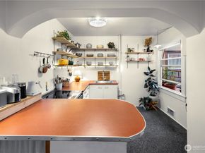 1732 15th Avenue 27, Seattle WA 98122