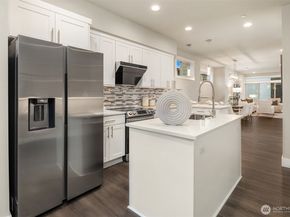 5020 148th Street SW B5, Edmonds WA 98026