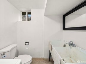 7332 S 131st Court, Seattle WA 98178