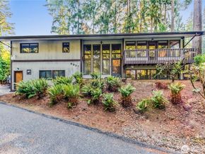 9901 NE 32nd Street, Bellevue WA 98004