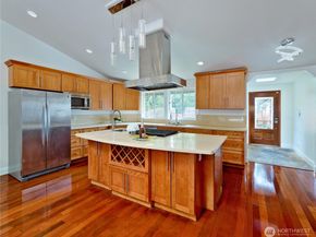 17823 145th Avenue SE, Renton WA 98058