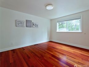 17823 145th Avenue SE, Renton WA 98058