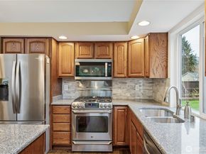 2830 196th Street SE, Bothell WA 98012