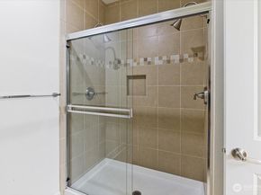 19102 20th Drive SE B206, Bothell WA 98012