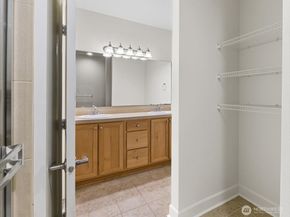 19102 20th Drive SE B206, Bothell WA 98012