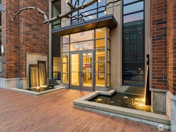 10000 Main Street 502, Bellevue WA 98004
