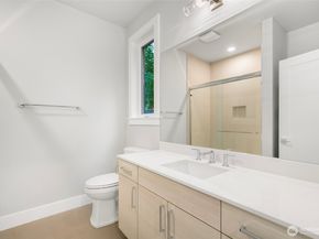 13016 SE 19th Court, Bellevue WA 98005