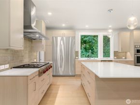 13016 SE 19th Court, Bellevue WA 98005