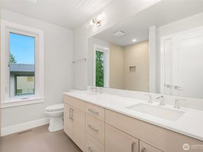 13016 SE 19th Court, Bellevue WA 98005