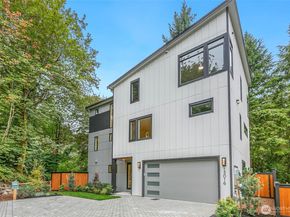 13016 SE 19th Court, Bellevue WA 98005