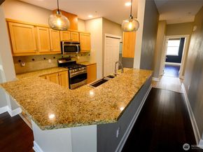 19102 20th Drive SE B204, Bothell WA 98012