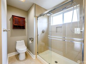 19102 20th Drive SE B204, Bothell WA 98012