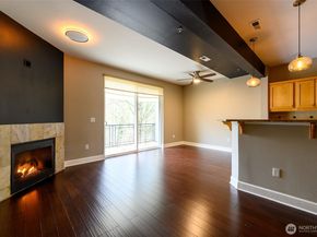 19102 20th Drive SE B204, Bothell WA 98012