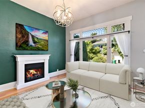 6540 19th Avenue NE, Seattle WA 98115