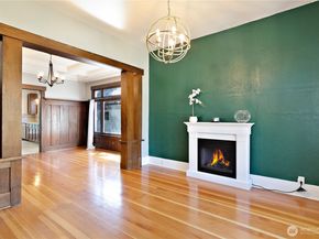 6540 19th Avenue NE, Seattle WA 98115