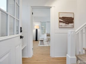 3443 21st Avenue W, Seattle WA 98199