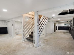 3443 21st Avenue W, Seattle WA 98199