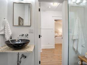 3443 21st Avenue W, Seattle WA 98199