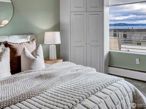 2040 43rd Avenue E 313, Seattle WA 98112