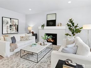 27019 30th Place S 22, Kent WA 98032