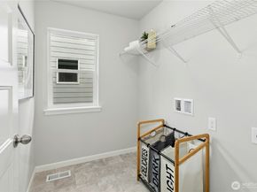 27019 30th Place S 22, Kent WA 98032