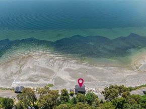 24186 Vashon Highway SW, Vashon WA 98070