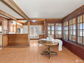 24186 Vashon Highway SW, Vashon WA 98070