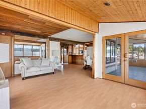 24186 Vashon Highway SW, Vashon WA 98070