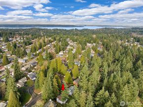 33524 33rd Place SW, Federal Way WA 98023