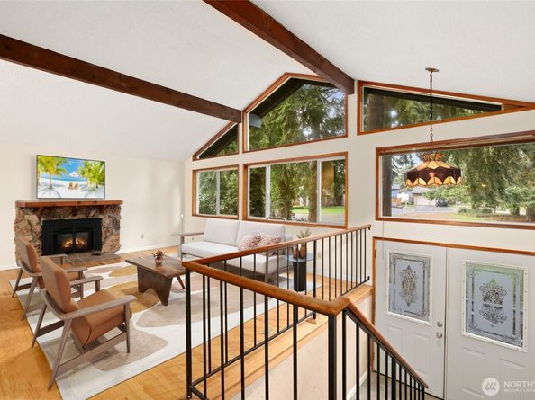 33524 33rd Place SW, Federal Way WA 98023