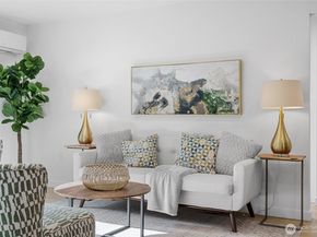 3503 Meadow Avenue N, Renton WA 98056