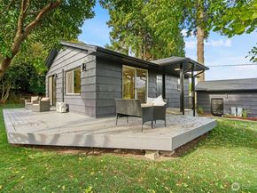 3503 Meadow Avenue N, Renton WA 98056