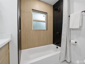 3503 Meadow Avenue N, Renton WA 98056