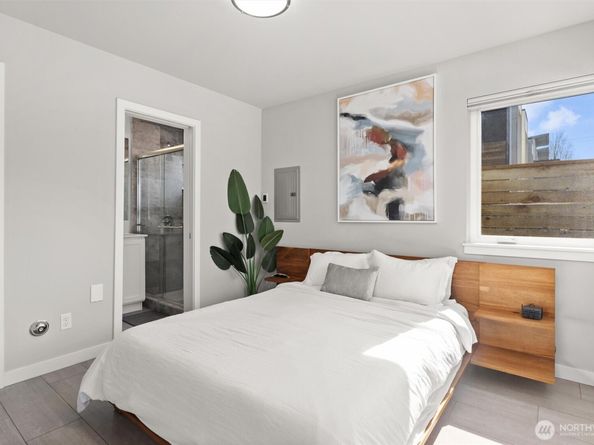 3638 36th Avenue S D, Seattle WA 98144