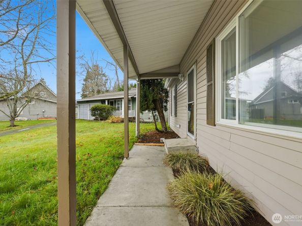 26224 14th Place S, Des Moines WA 98198