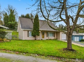 26224 14th Place S, Des Moines WA 98198