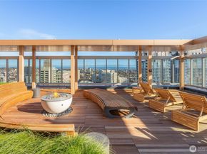 800 Columbia Street 2201, Seattle WA 98104