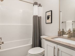 1363 8th Avenue NE 7.1, Issaquah WA 98029