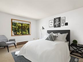 17425 119th Lane SE D30, Renton WA 98058