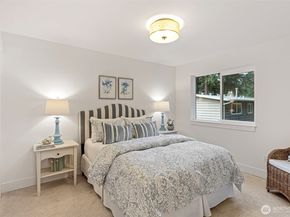 11220 115th Place NE, Kirkland WA 98033